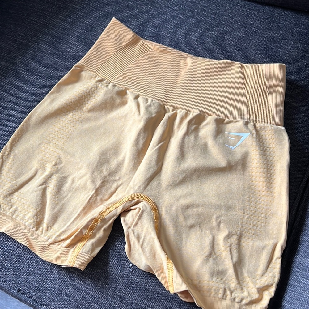 vital seamless shorts